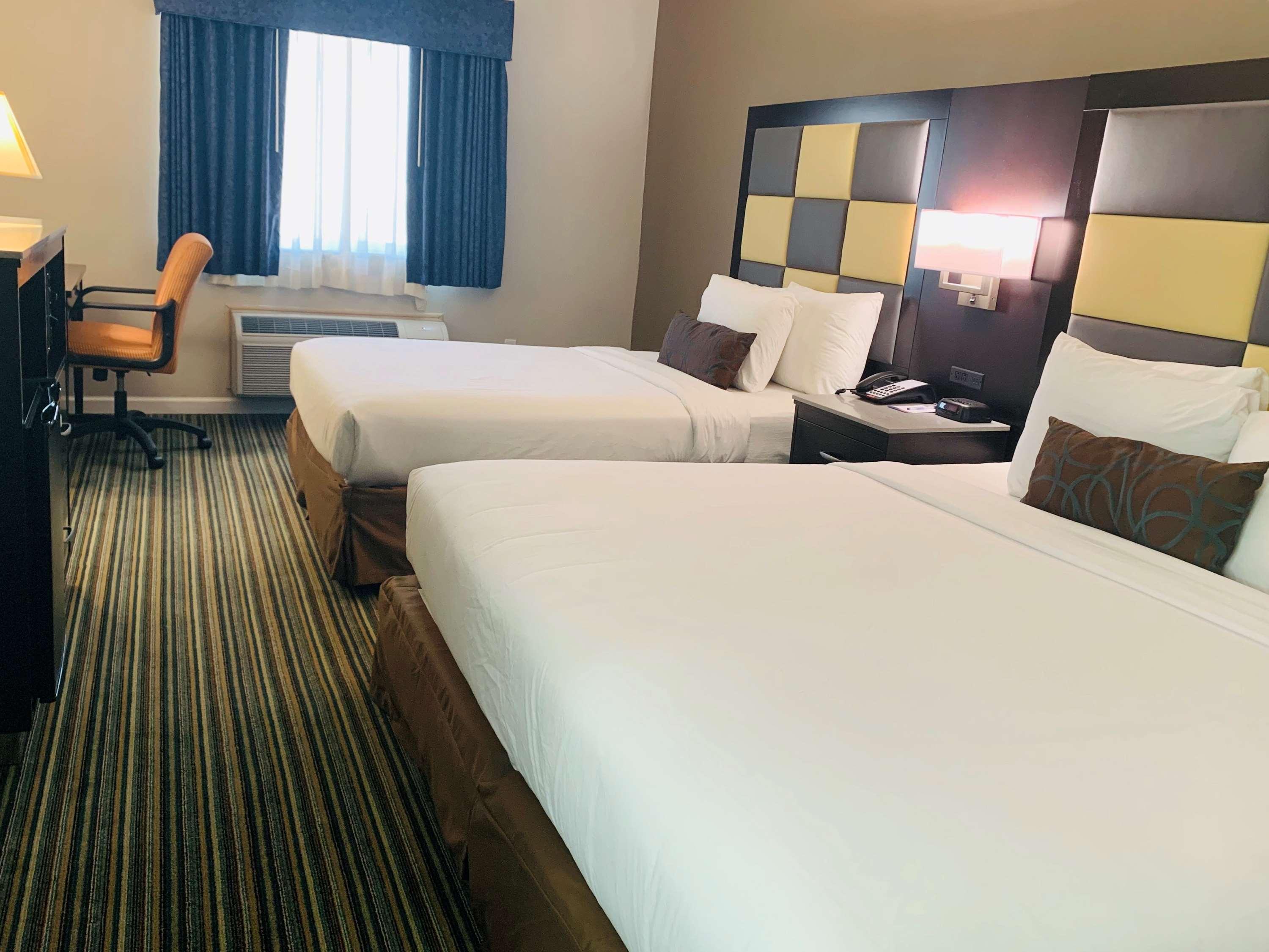 Surestay Plus Hotel By Best Western Redding Pokój zdjęcie