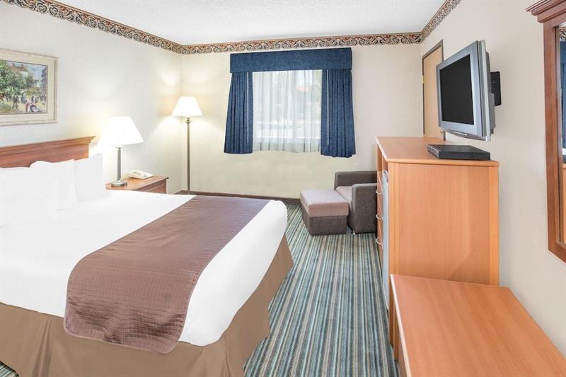 Surestay Plus Hotel By Best Western Redding Zewnętrze zdjęcie