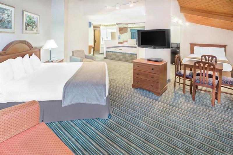 Surestay Plus Hotel By Best Western Redding Zewnętrze zdjęcie